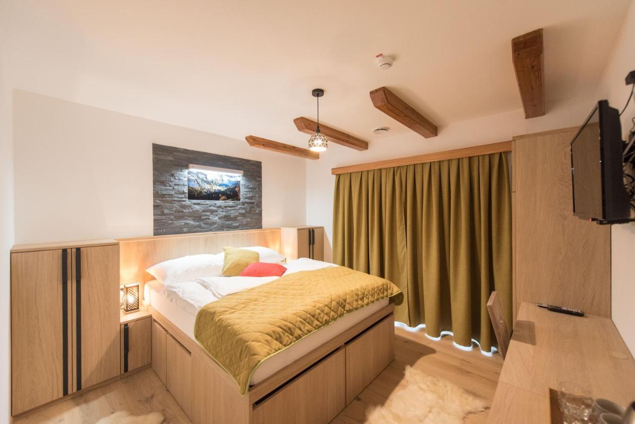 Guesthouse Lajnar Zgornja Sorica Екстер'єр фото